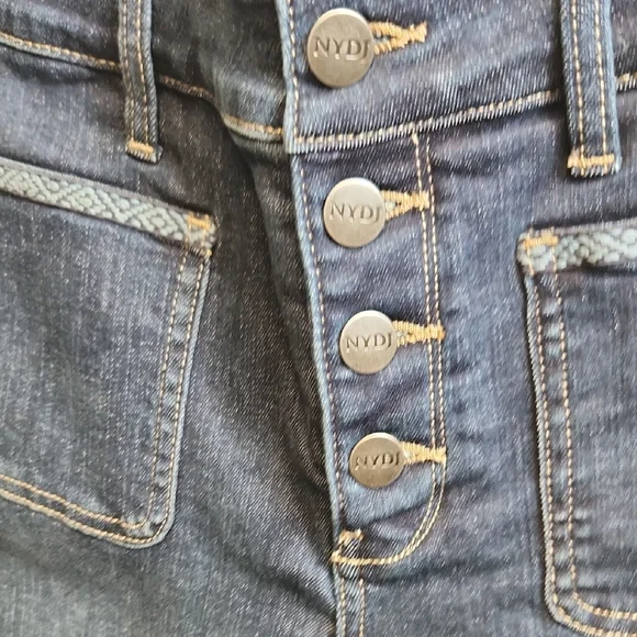 NYDJ Marilyn Straight Leg Jeans Patch Pockets Size 8. B13 - Picture 9 of 13